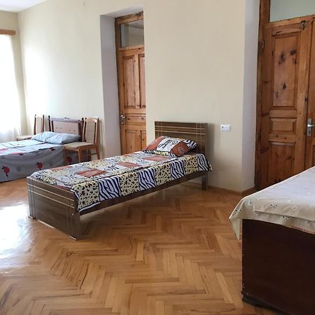 Guesthouse "Kistauri" Telavi Eksteriør billede